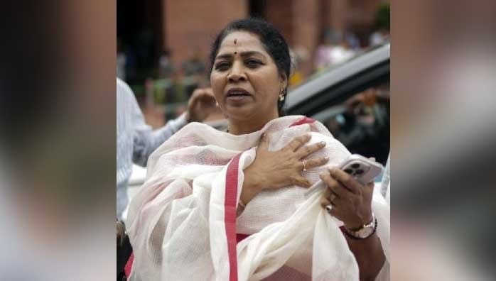 Gold Chain Snatched From Indian Mla During Morning Walk In Delhis High Security Zone
