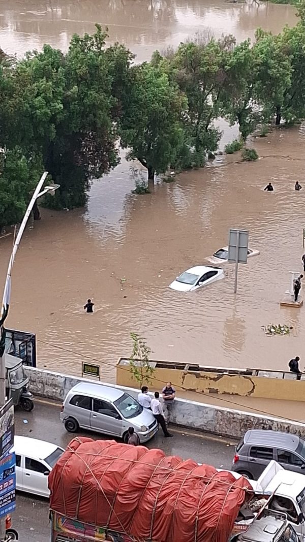 IN PICTURES: Karachi reels from urban flooding chaos after heavy rains ...