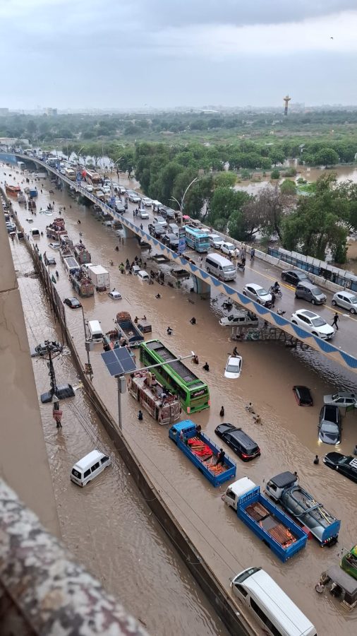 IN PICTURES: Karachi reels from urban flooding chaos after heavy rains ...