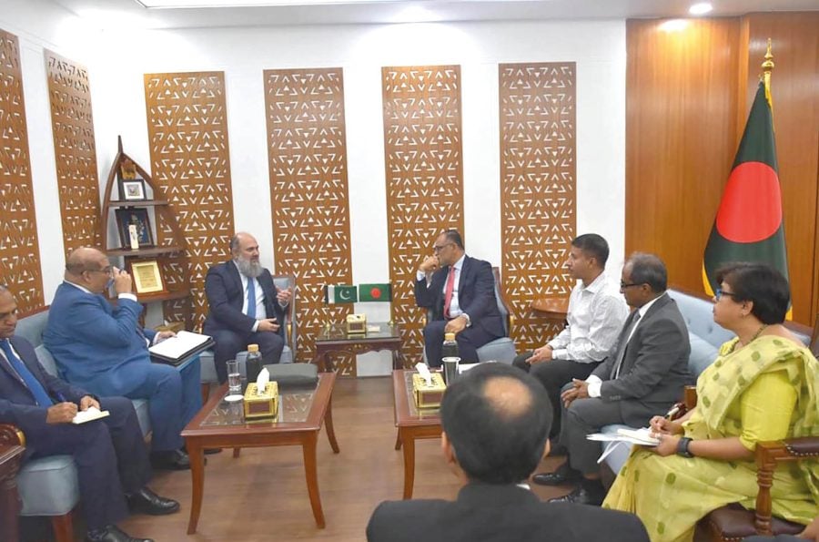 Jam Meets Bangladeshs Adviser For Commerce Discuss Ways To Enhance Bilateral Trade