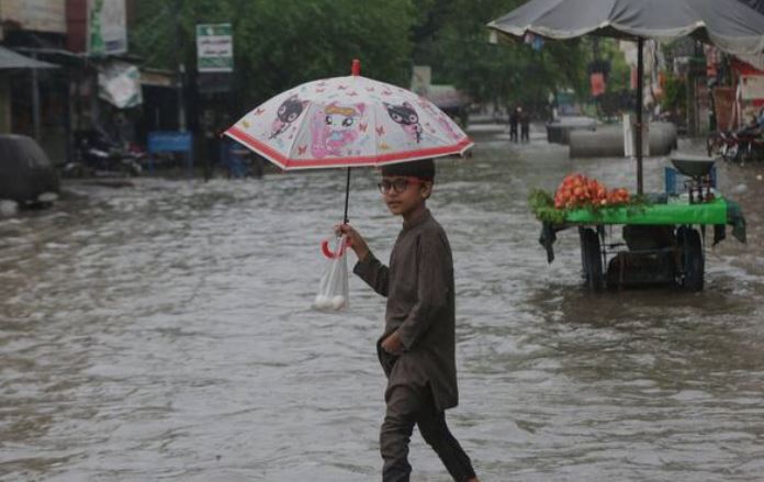 Weather Update Monsoon Likely To Persist Until End Of September Due To Climate Shifts