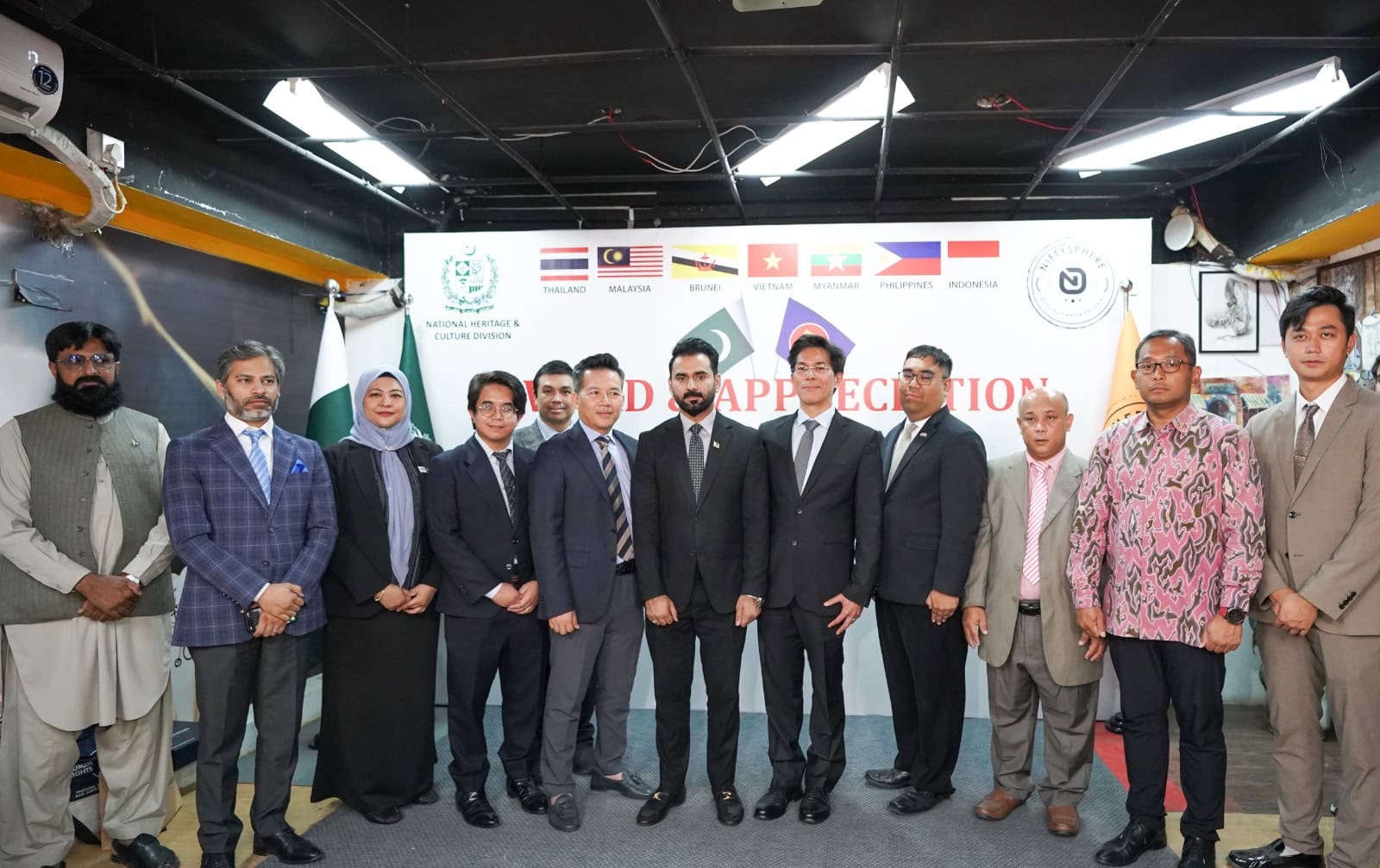 Asean Committee Honors Creativity At Niftysphere Institute 