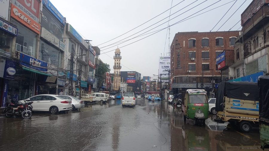 Lahore Punjab Weather Intermittent Rains Heavy Falls Expected