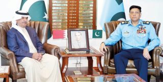Pakistan Bahrain Vow To Augment Defense Cooperation