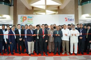 Pakistans Biggest Plastic Exhibition Begins At Karachi Expo Centre