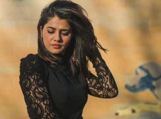 Singer Qurat Ul Ain Baloch Injured In Bear Attack At Deosai National Park