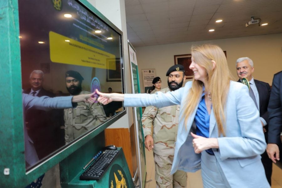 Uk Supports Digital Upgrade To Improve Narcotics Law Enforcement In Pakistan