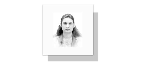 Dr Asma Munaf