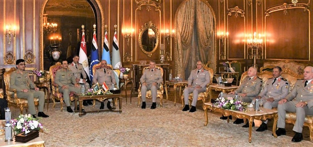 Field Marshal Asim Munir Strengthens Ties With Egypt In High Level Defense Talks 
