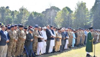 Field Marshal Leads Tributes At Funeral Of Pak Army Martyrs Defending Homeland