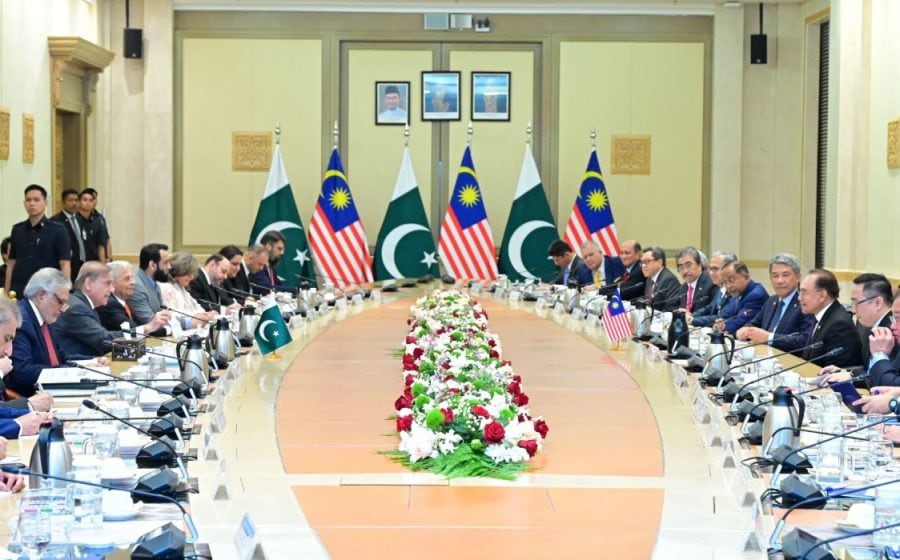 From Ai To Halal Meat Key Deals Signed Between Pakistan Malaysia To Advance Ties