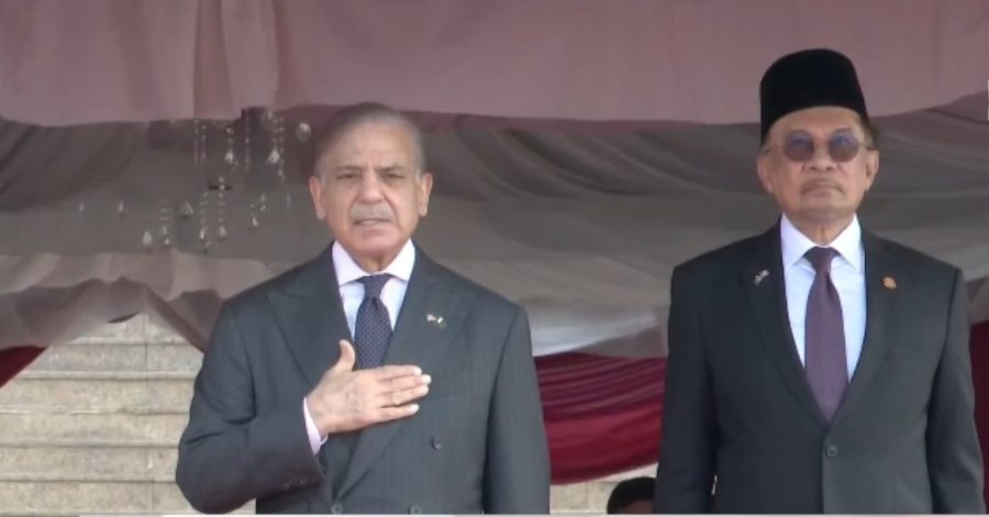 Malaysian Military Contingent Presents Guard Of Honour To Pm Shehbaz
