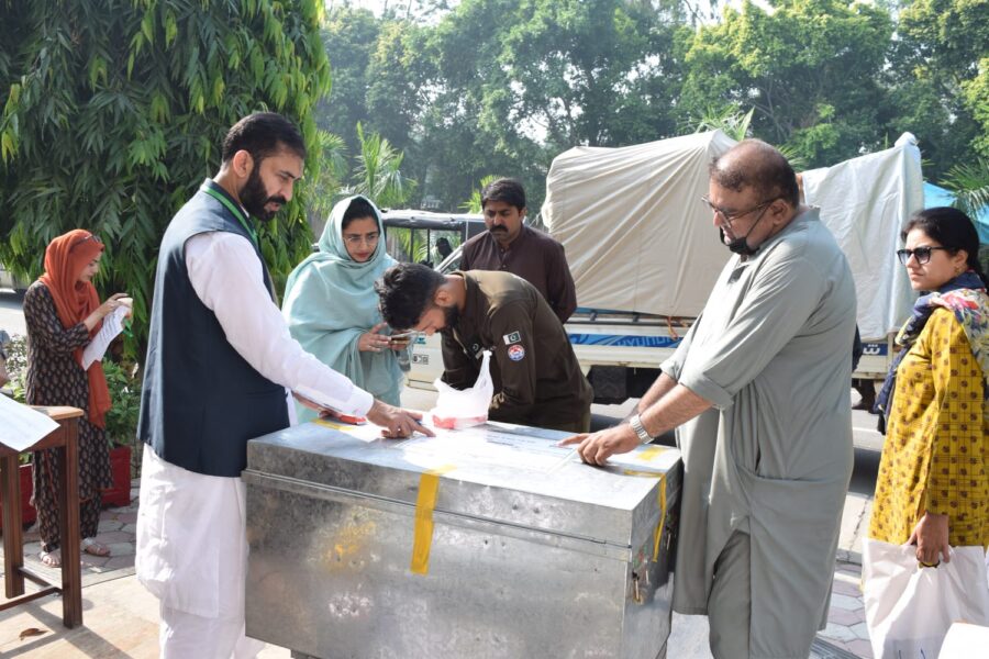 Mdcat 2025 Papers Dispatched Under Tight Security Across Punjab