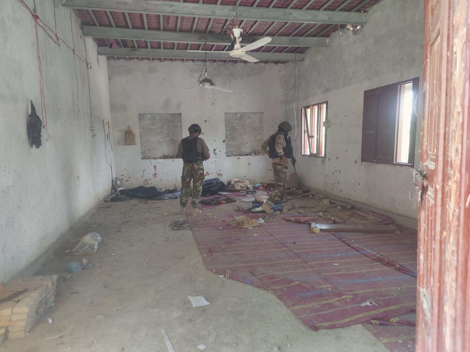 Pak Security Forces Strike Hard As Indian Sponsored Khwarij Gunned Down In Tank 