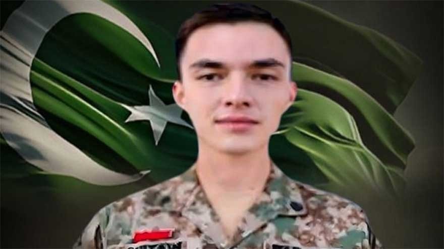 Pakistan Armys Major Sibtain Martyred 7 Terrorists Killed In Di Khan Operation