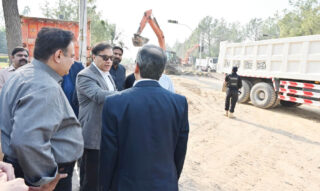 Randhawa Inspects Progress On Shaheen Chowk Underpass Project