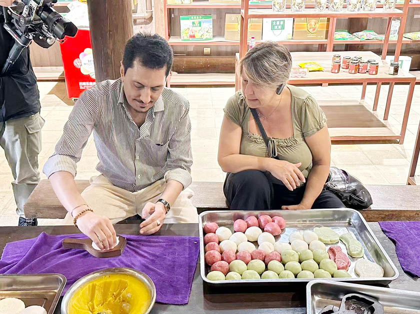Silk Road Forum Delegates Captivated By Yunnans Landscapes And Cultural Wealth 