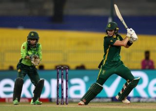 South Africa Thrash Pakistan In Rain Hit Womens World Cup Match
