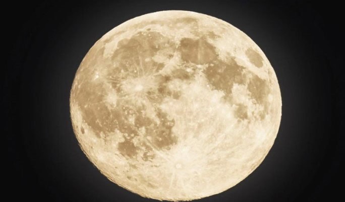 2025s Biggest Brightest Supermoon To Shine Over Pakistan Tonight