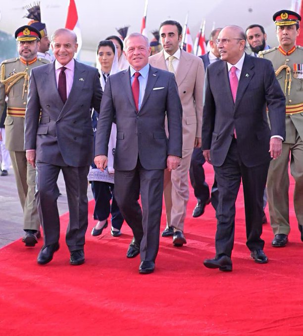 King Abdullah Ii Of Jordan Receives Warm Welcome In Pakistan 