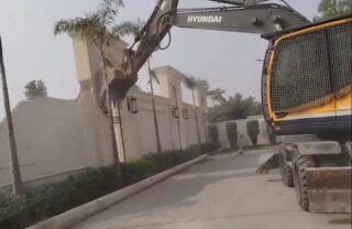 Lda Demolishes S J Garden Elite Villas Other Illegal Housing Schemes