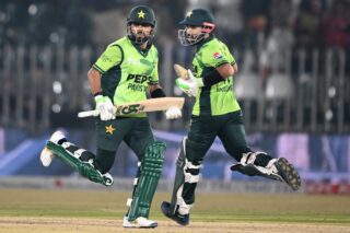 Pakistan Thrash Sri Lanka In Second Odi To Take Unassailable 2 0 Lead