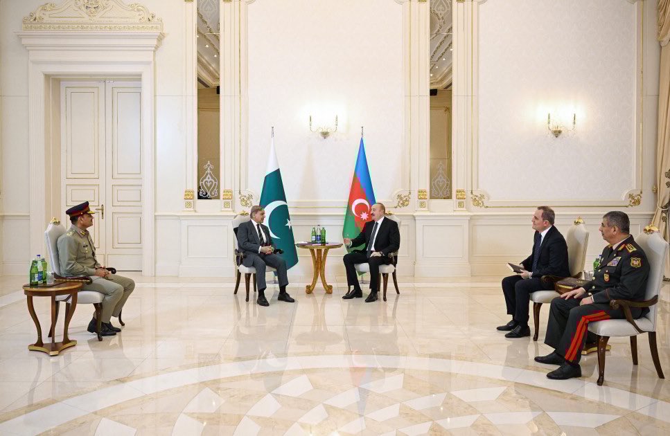 Pm Shehbaz Army Chief Meet Azerbaijan President To Boost Defense Strategic Ties 