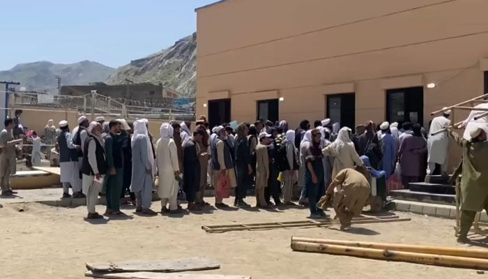 Torkham Border Reopens For Afghan Citizens Deportation After 20 Days