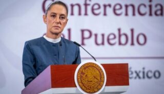 Watch Mexican President Claudia Sheinbaum Faces Harassment In Meeting With Supporters