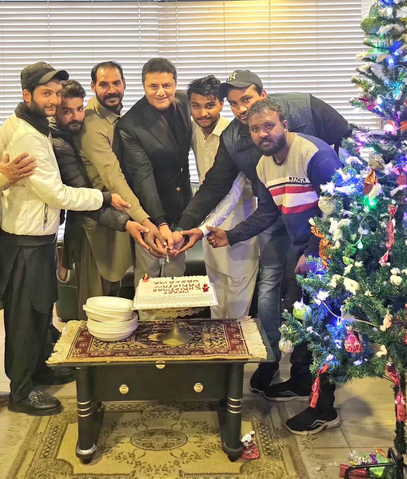 Christmas Cheer At Pakistan Observer Recognizes Dedication Of Christian Employees 