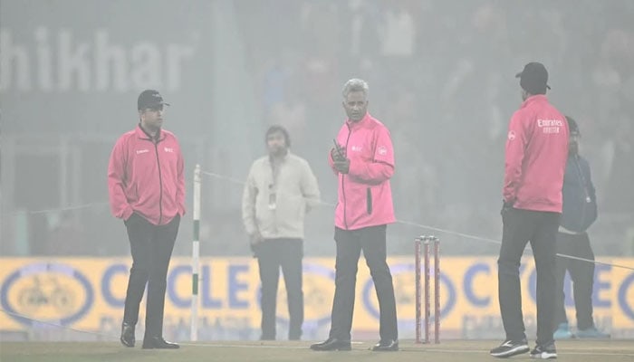 Fans Demand Ticket Refunds After Fog Forced Abandonment Of India South Africa T20i