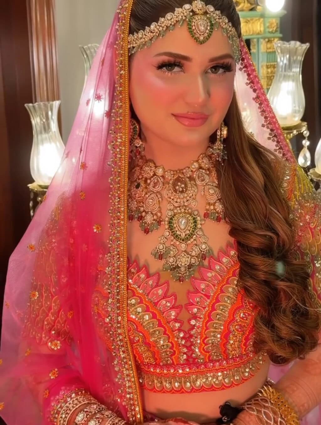 Inside Dreamy Mehndi Of Rahat Fateh Ali Khans Daughter Maheen Khan 