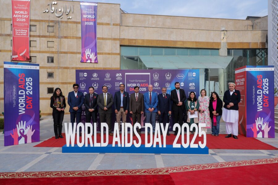 Pakistan Marks World Aids Day With Focus On Youth Leadership Inclusive Hiv Response
