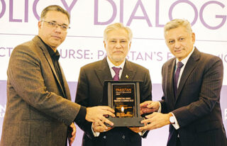 Dar Aurangzeb Urge Consistency In Policies For Complete Economic Recovery