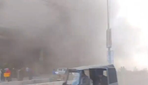 Fire Breaks Out At Restaurant In Karachis Roshan Towers