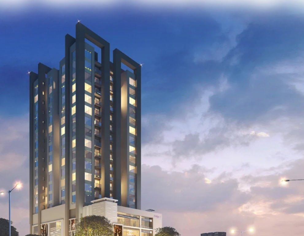 Five injured as blaze erupts at Indigo Heights Hotel in Lahore