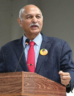 Hamdard University Hosts Yadein Batein In Memory Of Shaheed Hakim Said 