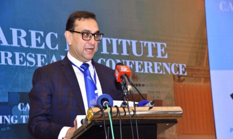Karachi Customs Collector Wani Honors Frontline Officers On International Customs Day
