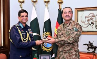 Pakistan Bangladesh Armed Forces Explore Closer Collaboration Amid Regional Security Talks
