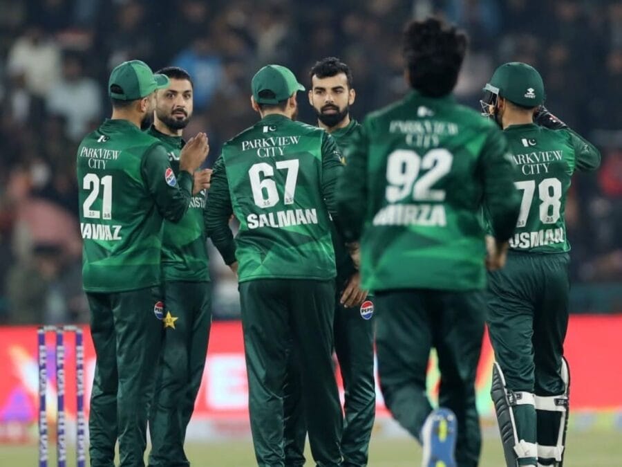 Pakistan Beat Australia By 22 Runs In T20i Series Opener