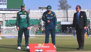 Pakistan Opt To Bat First In Opening T20 Against Australia
