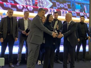 Pakistans Design Wins Award At Carpet Fair 2026 In Turkiye
