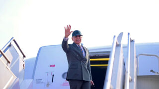 Pm Shehbaz Leaves For World Economic Forum In Davos
