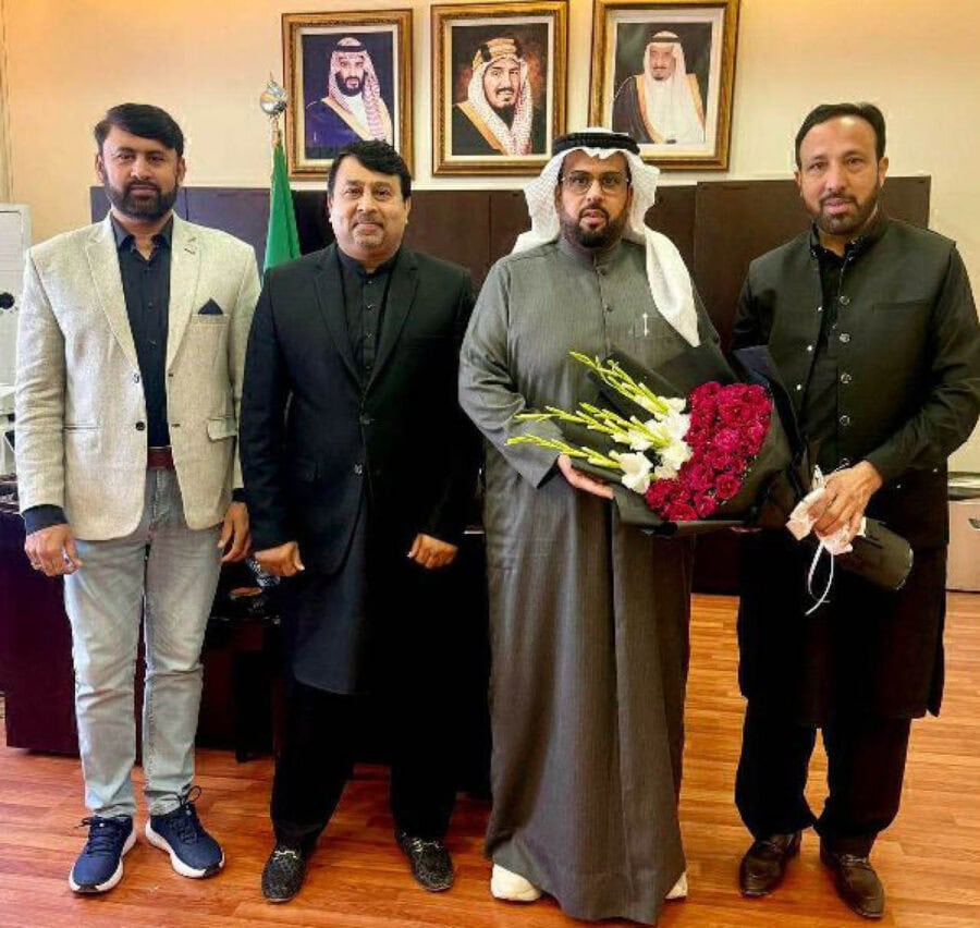 Poepa Chief Thanks Saudi Consulate Official For Easing Pakistanis Travel Issues
