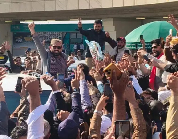 Sohail Afridi Lands In Karachi With Full Protocol As Pti Prepares For First Big Rally In Years 