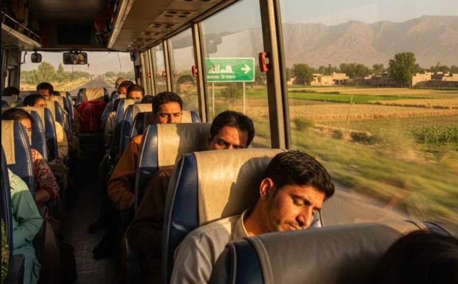 Traveling From Lahore Check New Bus Fares After Petrol Price Cut
