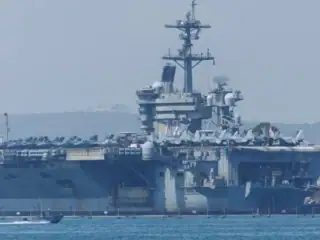 Us Aircraft Carrier Uss Abraham Lincoln Enters Me Waters Amid Rising Tensions With Iran