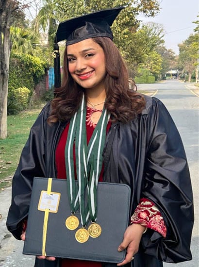 Aleezae Gets 3 Gold Medals