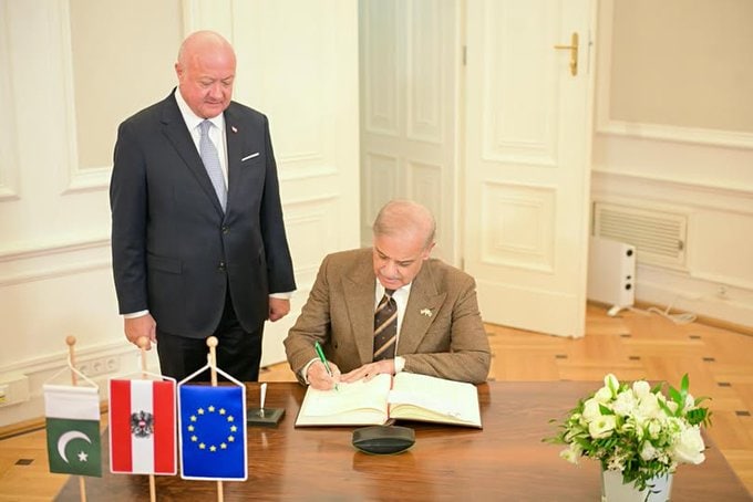Austria Rolls Out Red Carpet For Pm Shehbaz As Pakistan Eyes Trade Investment Deals 