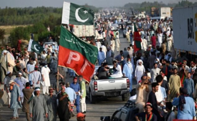 M 1 M 14 Motorways Traffic Update Amid Pti Protects